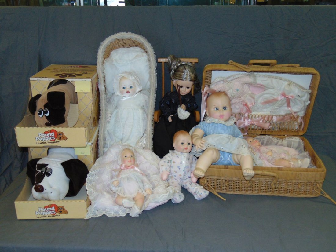 Mixed Doll Lot (1 of 1)