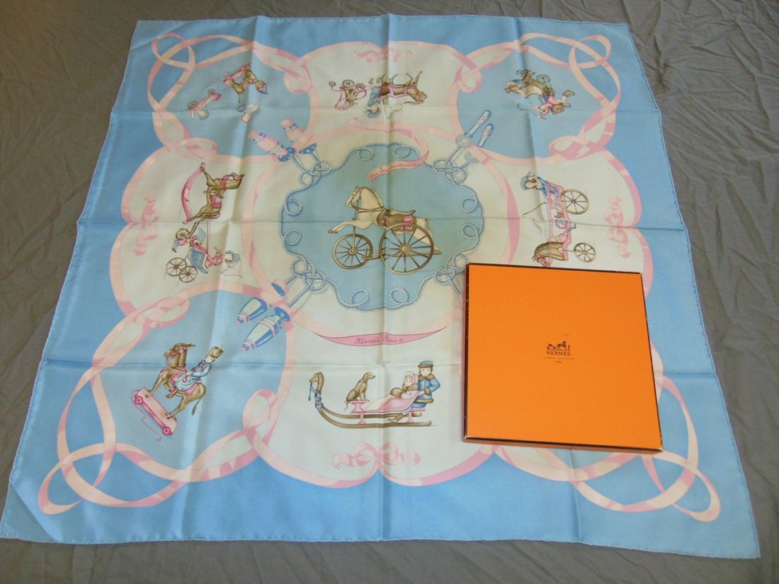 Hermes Silk Scarf."Les Jourts Mobiles"+box. (1 of 4)
