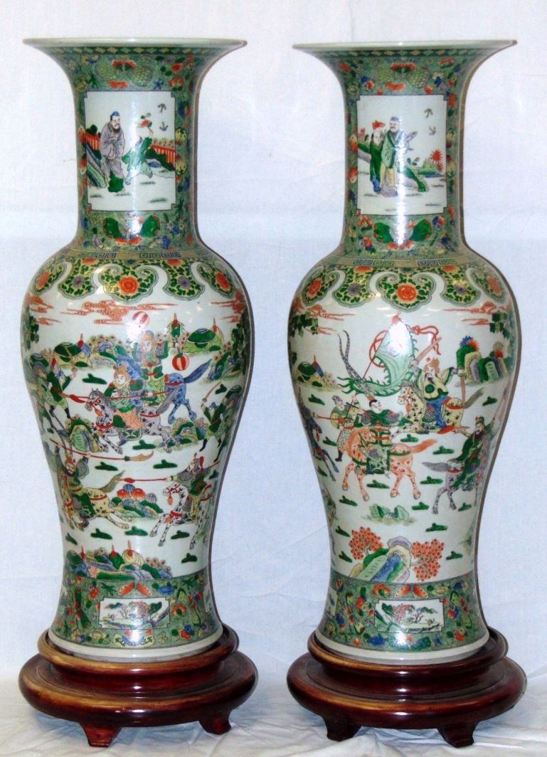 Pair of Oriental Palace Vases, Artist Signed (1 of 10)