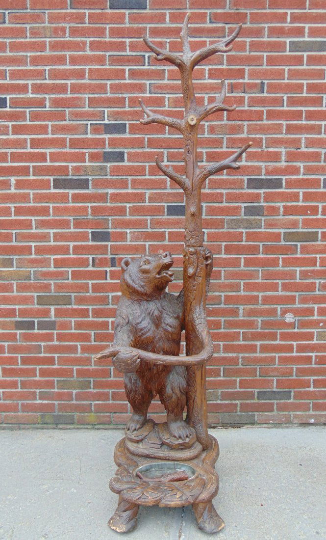 Figural Carved Black Forest Bear Hall Tree (1 of 10)