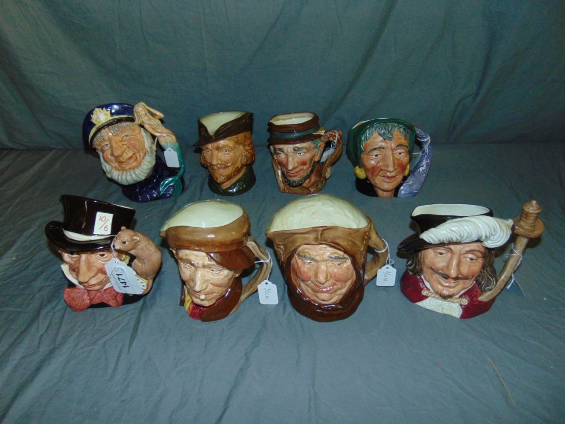 Royal Doulton Toby Mugs. Lot of 8 (1 of 7)