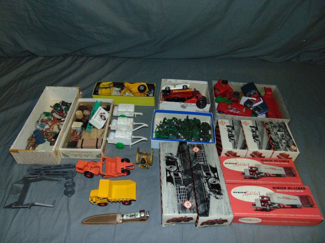 Mixed Toy Lot. (1 of 6)