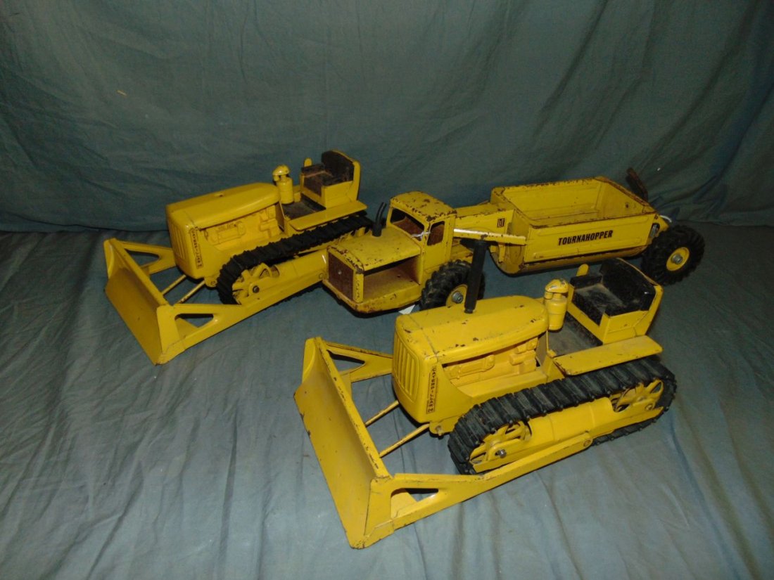 Lot of Two Doepke Tractors. (1 of 2)