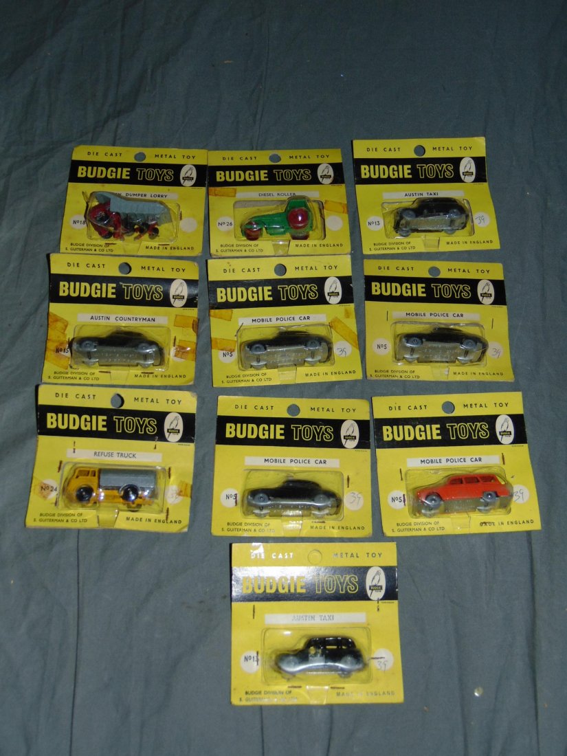 Budgie Toys On Blister Cards. (1 of 3)