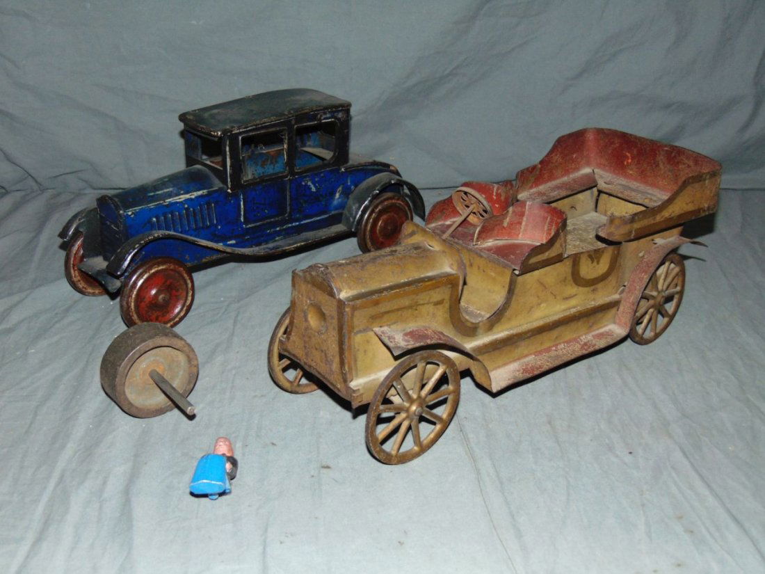 Lot of 2 Hillclimber Friction Vehicles (1 of 2)