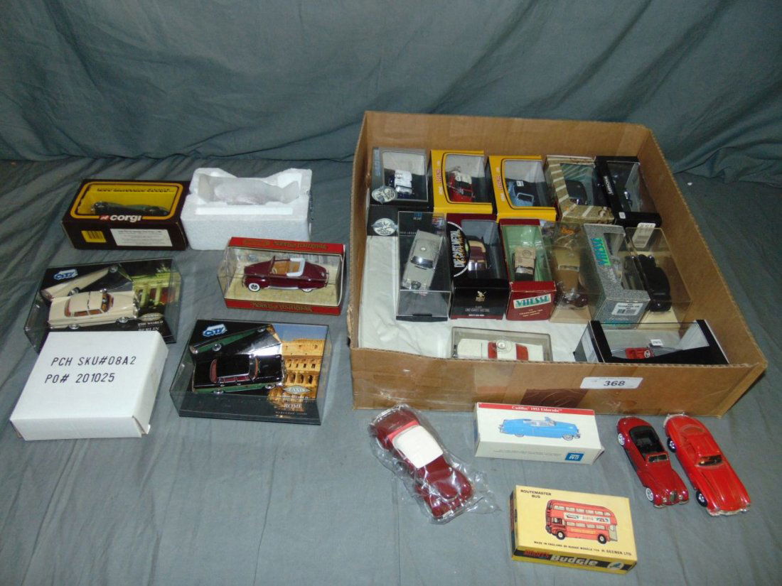 Lot of Assorted Diecast Toy Vehicles, Many Boxed (1 of 4)