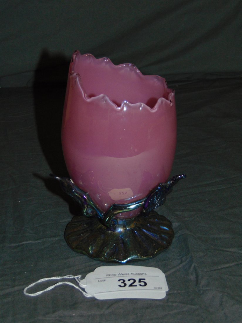 Loetz Signed Art Glass Vase. (1 of 5)