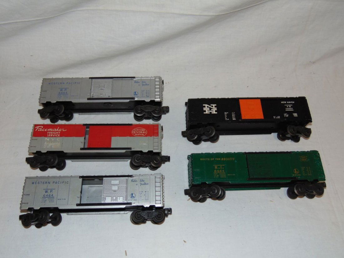 Lot of 5 Lionel Postwar Box Cars (1 of 2)
