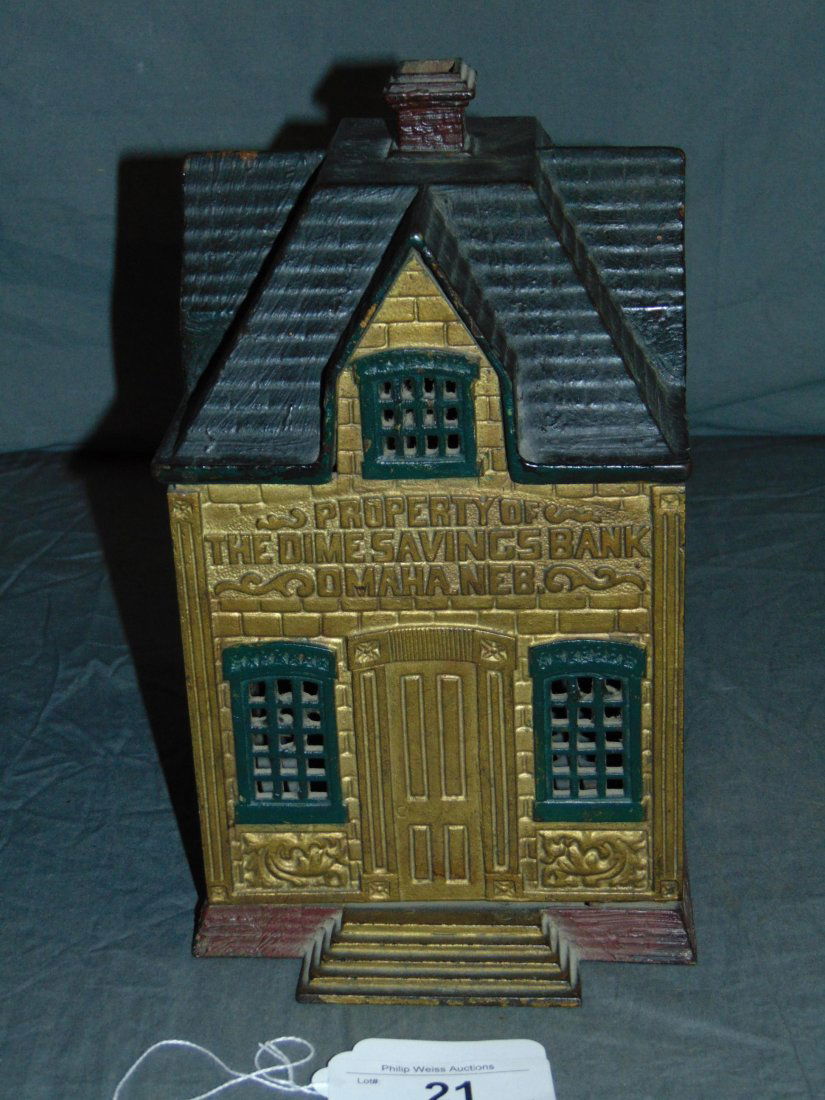 Rare. Cast Iron Building Bank. (1 of 7)