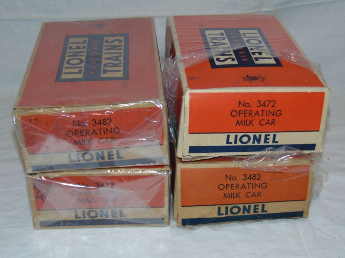 Lot of 4 Lionel Operating Milk Cars (1 of 3)