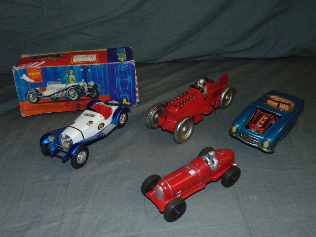 4 Piece Toy Vehicle Lot (1 of 3)