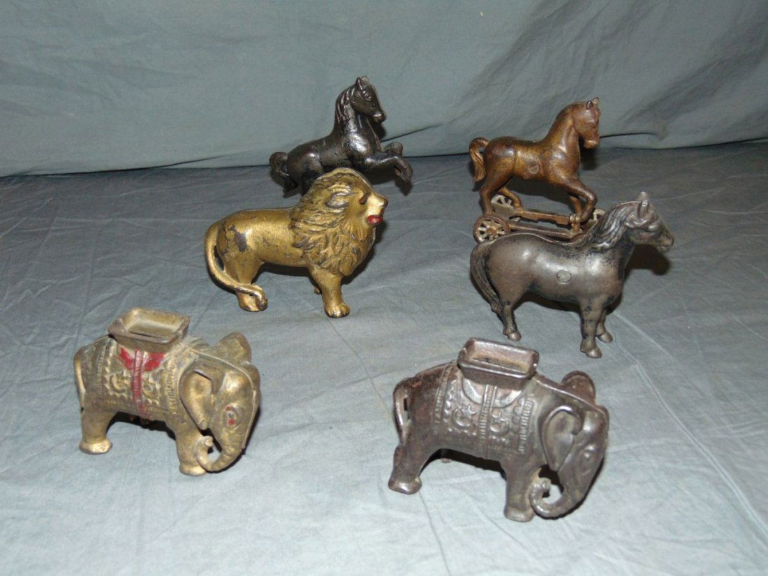 Lot of Still Bank Animals. (1 of 2)