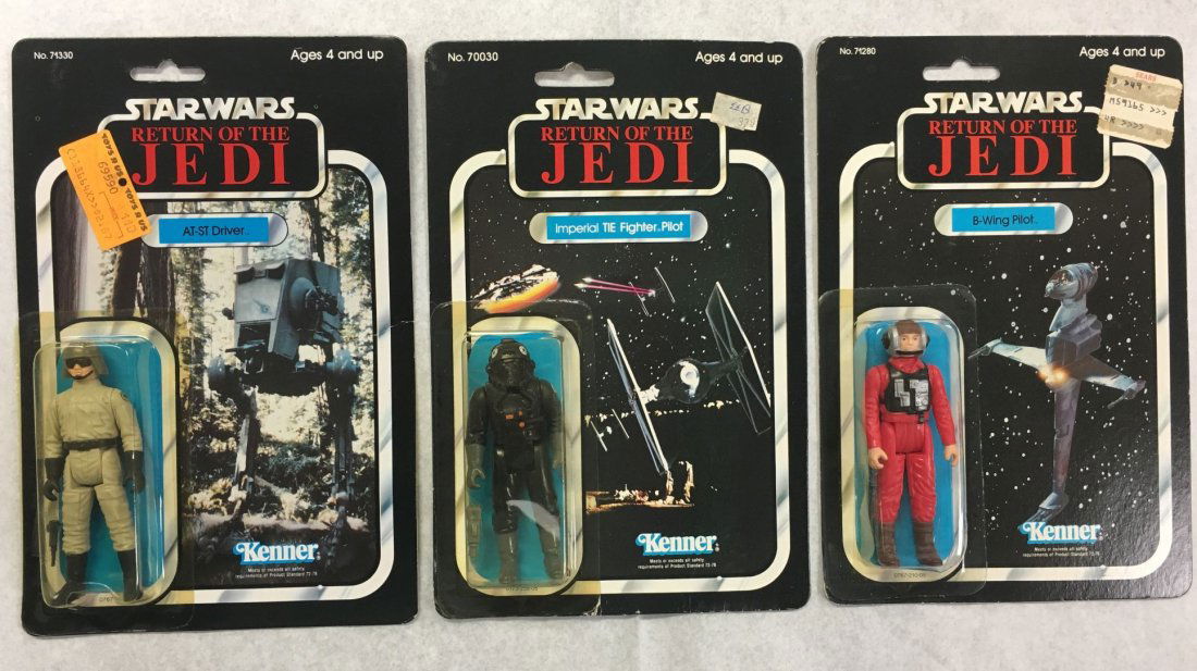 (3) 1983 Star Wars ROTJ Action Figures, 77 Back (1 of 8)