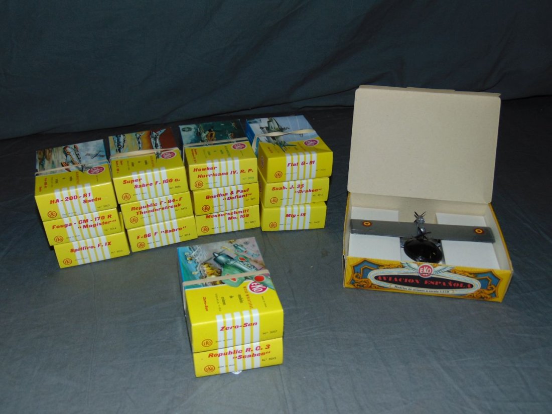 Airplane Lot. (1 of 7)