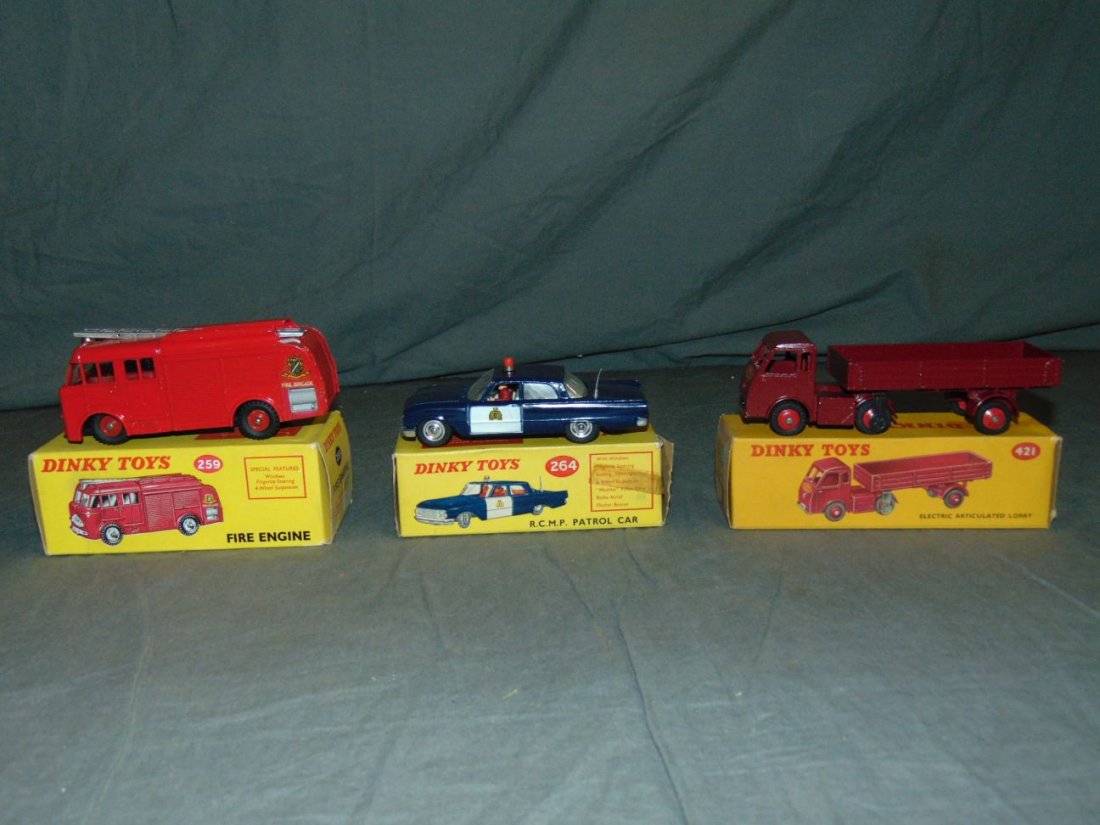 Dinky. Three Piece Boxed Lot. (1 of 2)