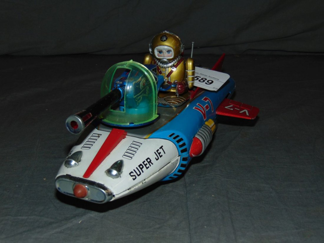 Tin Litho Super Jet V-7 Space Fighter Japan (1 of 7)