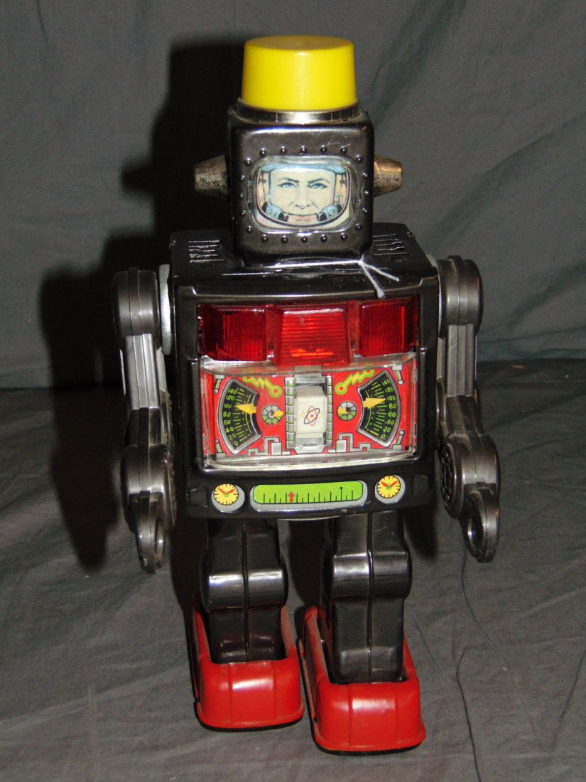 Tin Litho Horikawa Mr. Patrol Robot Japan (1 of 5)