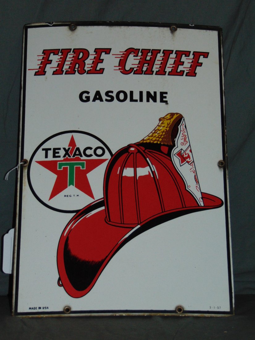 1957 Texaco Fire Chief Gas Pump Porcelain Sign (1 of 4)