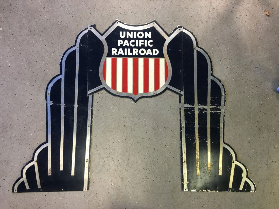 Union Pacific Metal Herald Crest with Wings Sign (1 of 4)