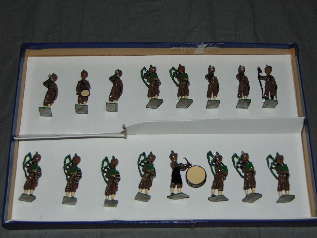 Kingcast. 16 piece Set. (1 of 5)