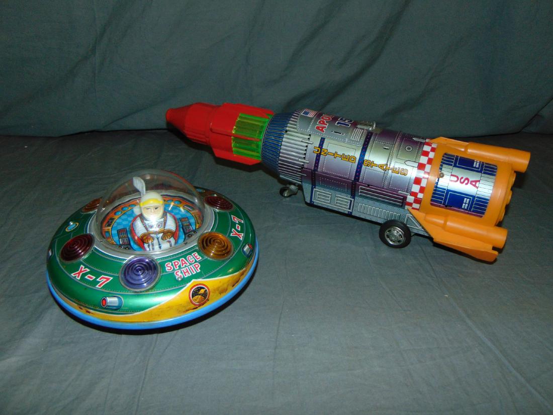 (2) B/O Space Toys, Spaceship X-7, Apollo 15 Japan (1 of 5)