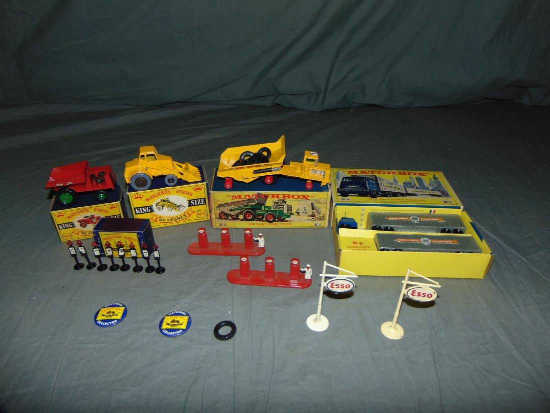 Match Box Lot. (1 of 5)