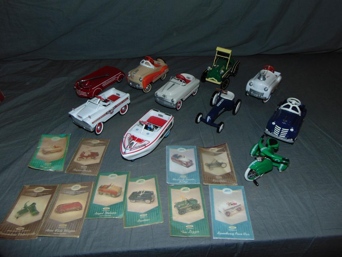 Hallmark Kiddie Car Classics. (1 of 5)