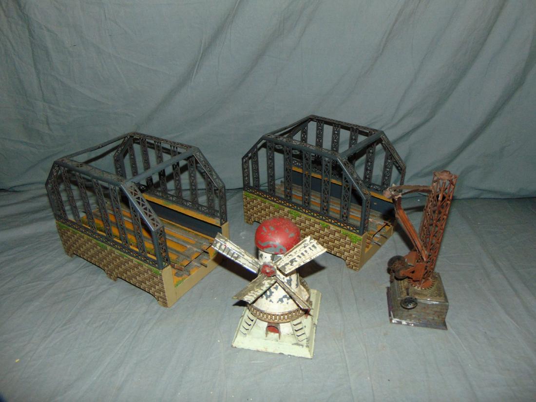 Early Train Accessory Lot. (1 of 4)