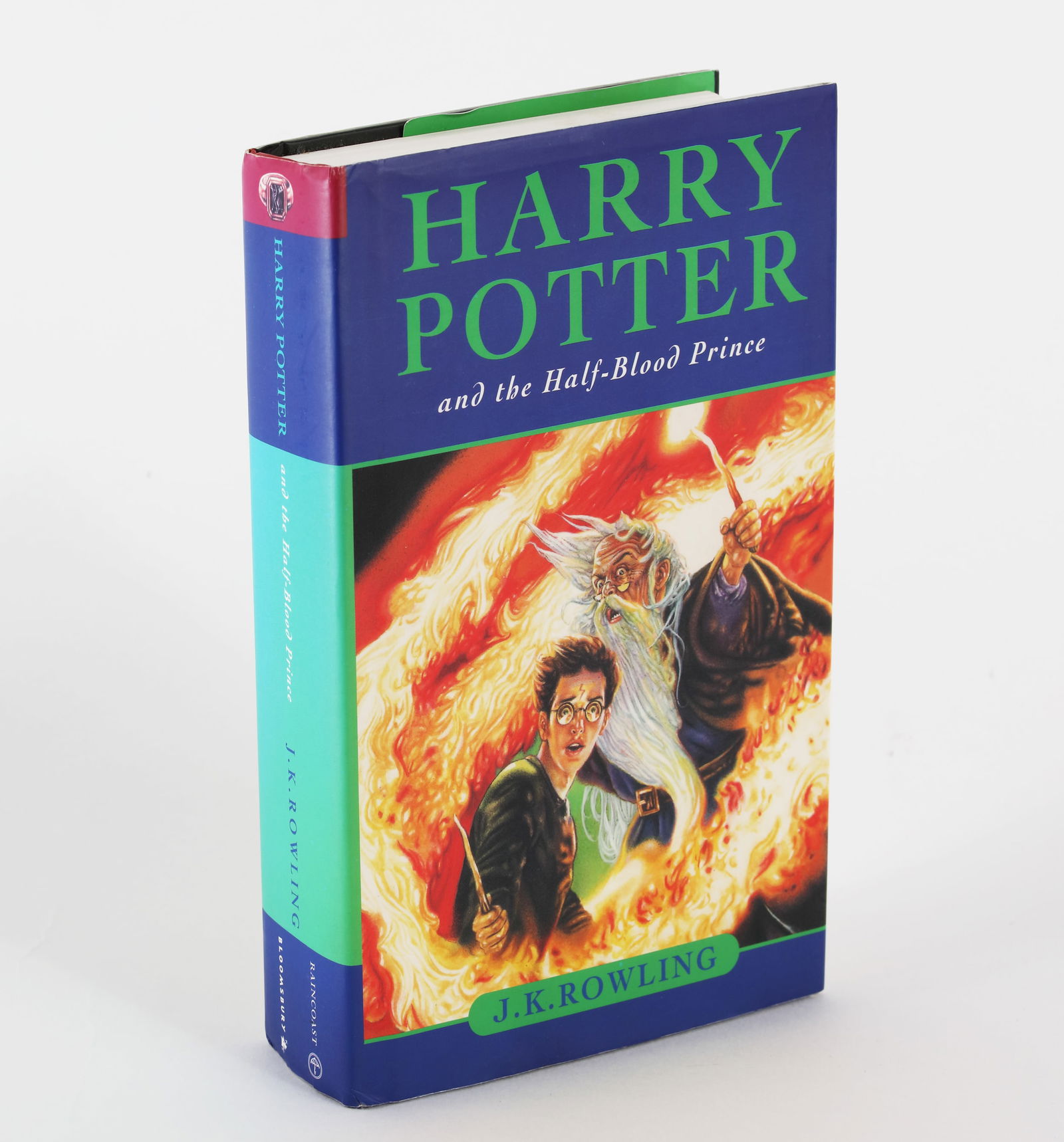 J.K. ROWLING BOOK 'HARRY POTTER AND THE HALF-BLOOD PRINCE' BEARING SIGNATURE (1 of 3)