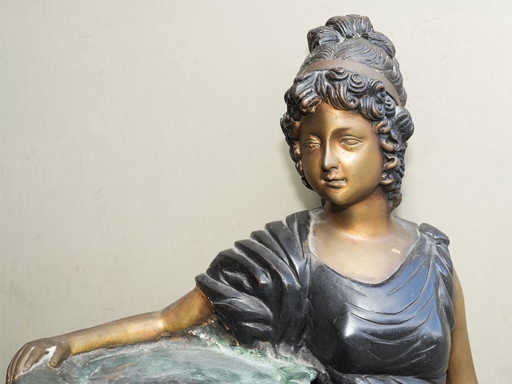 BRONZE GARDEN STATUE - 3