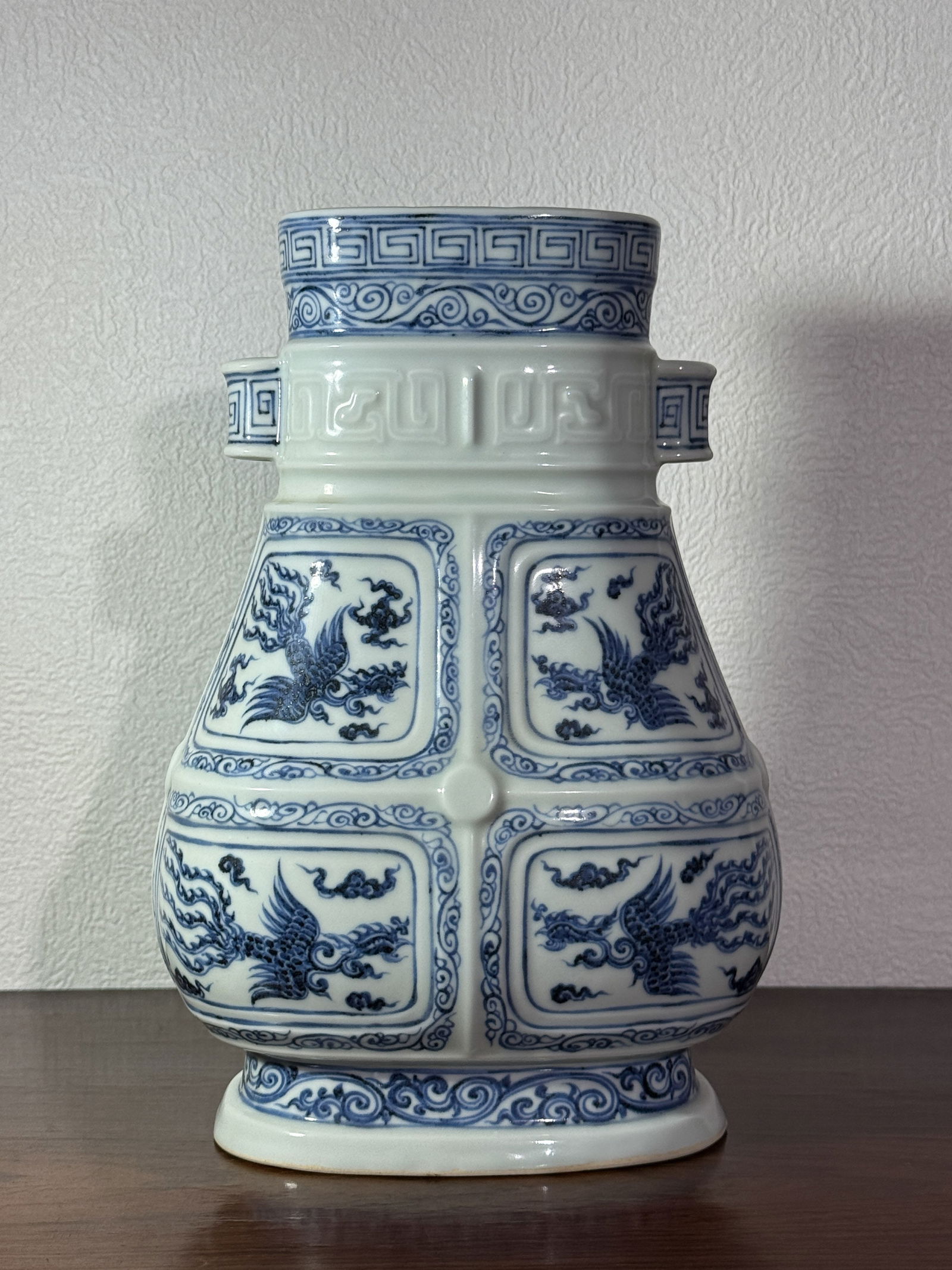 CHINESE BLUE WHITE PORCELAIN ARCHAIC HU (1 of 14)