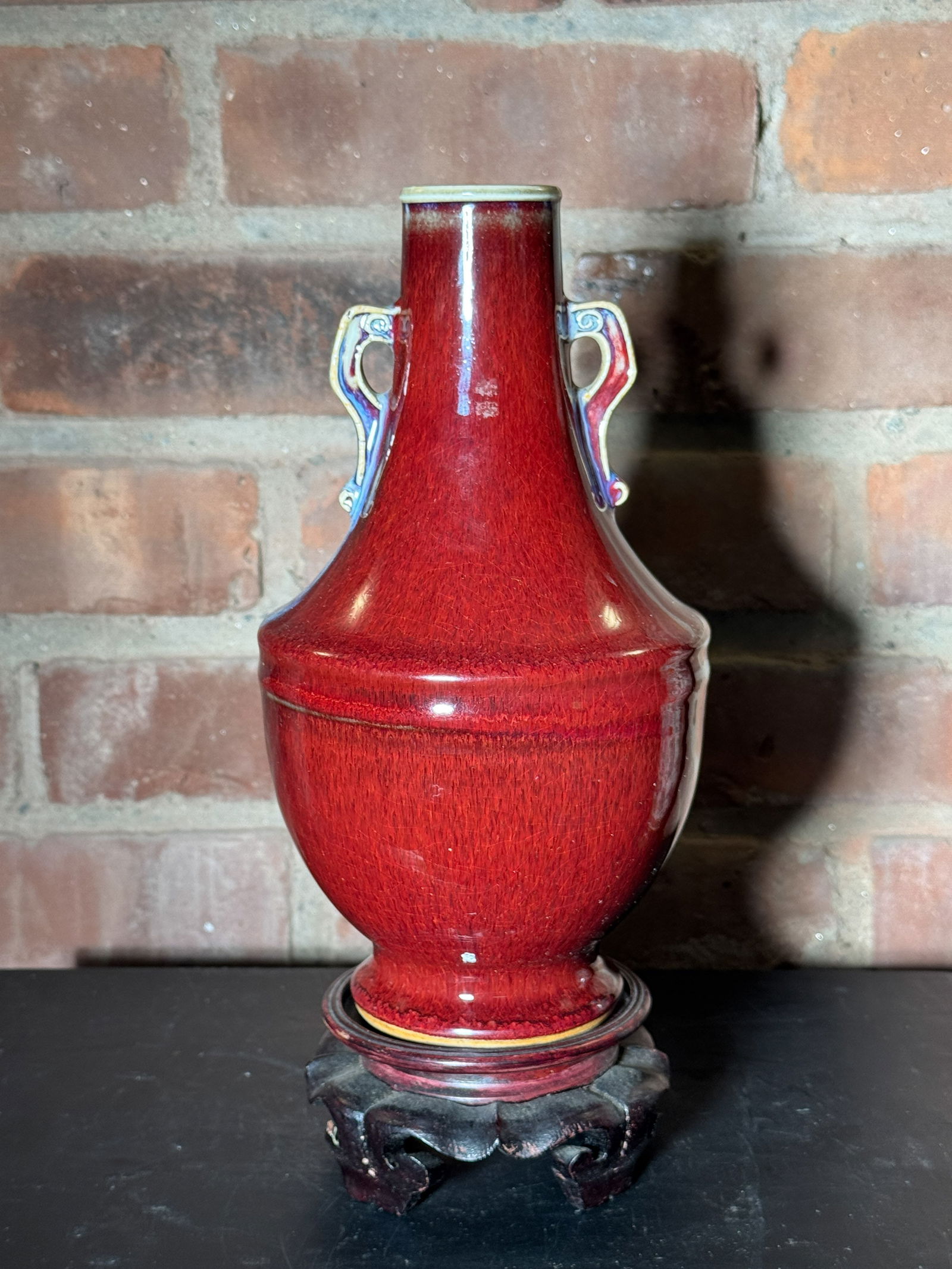 CHINESE OXBLOOD PORCELAIN VASE WITH DOUBLE HANDLE (1 of 15)