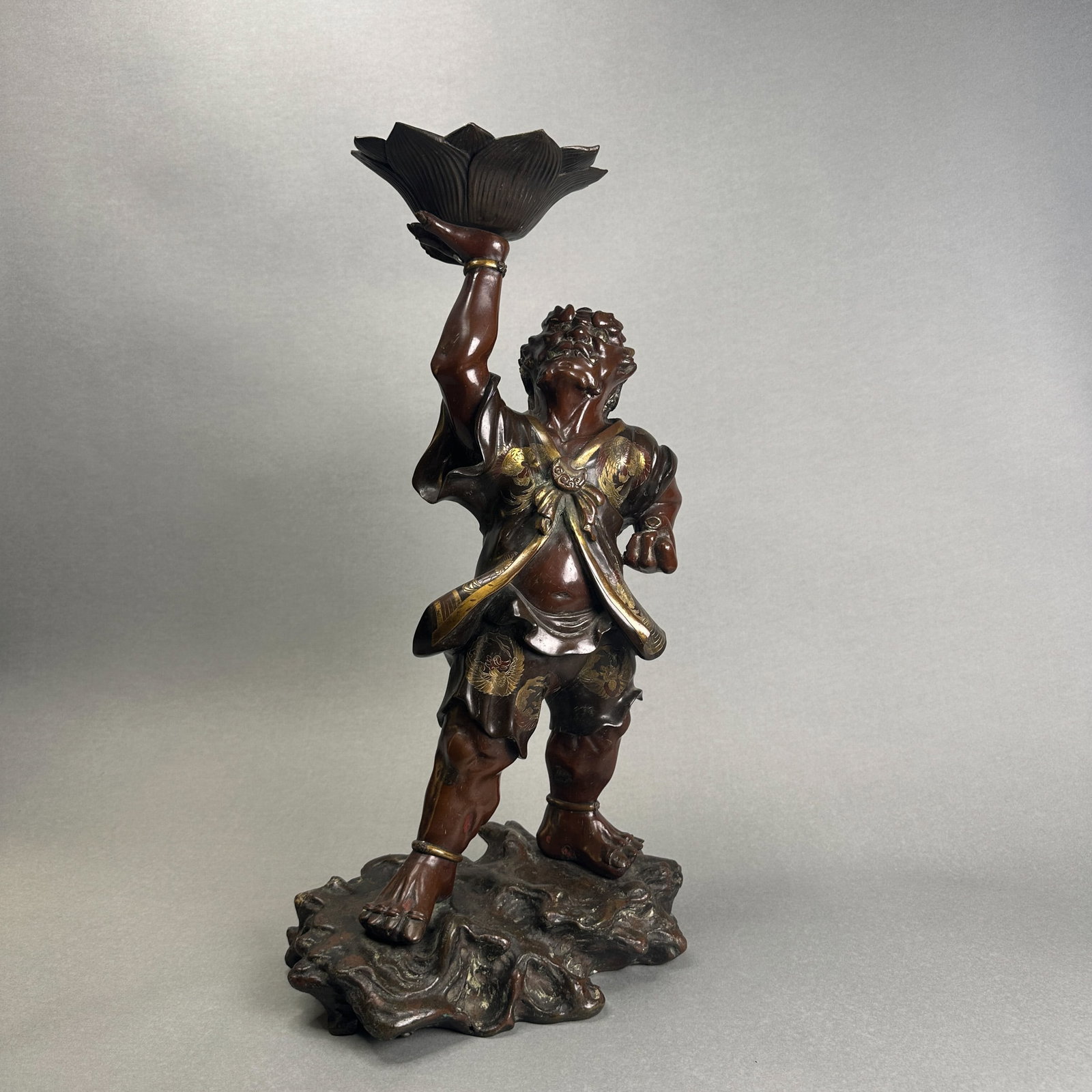 A LARGE JAPANESE MIXED METAL BRONZE WARRIOR: A large Japanese mixed metal bronze warrior, Meiji period. Heavy in cast, with mixed gilt highlights. Dimensions: Height: 22 in. (55.9 cm).