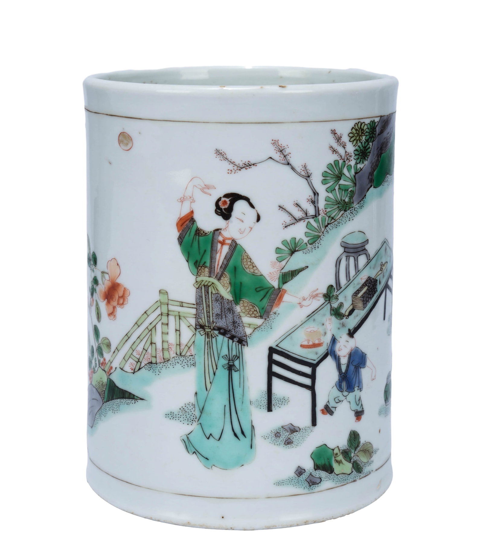 WUCAI MEDALLION 'INSTRUCTING CHILDREN AND POETRY' BRUSH POT: A wucai medallion 'instructing children and poetry' brush pot. Dimensions: Width 10.5 cm, Height 14 cm. All measurements are approximate.