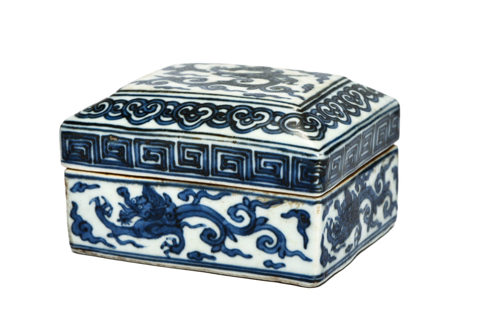 BLUE AND WHITE 'CLOUD AND DRAGON' COVERED BOX (1 of 8)
