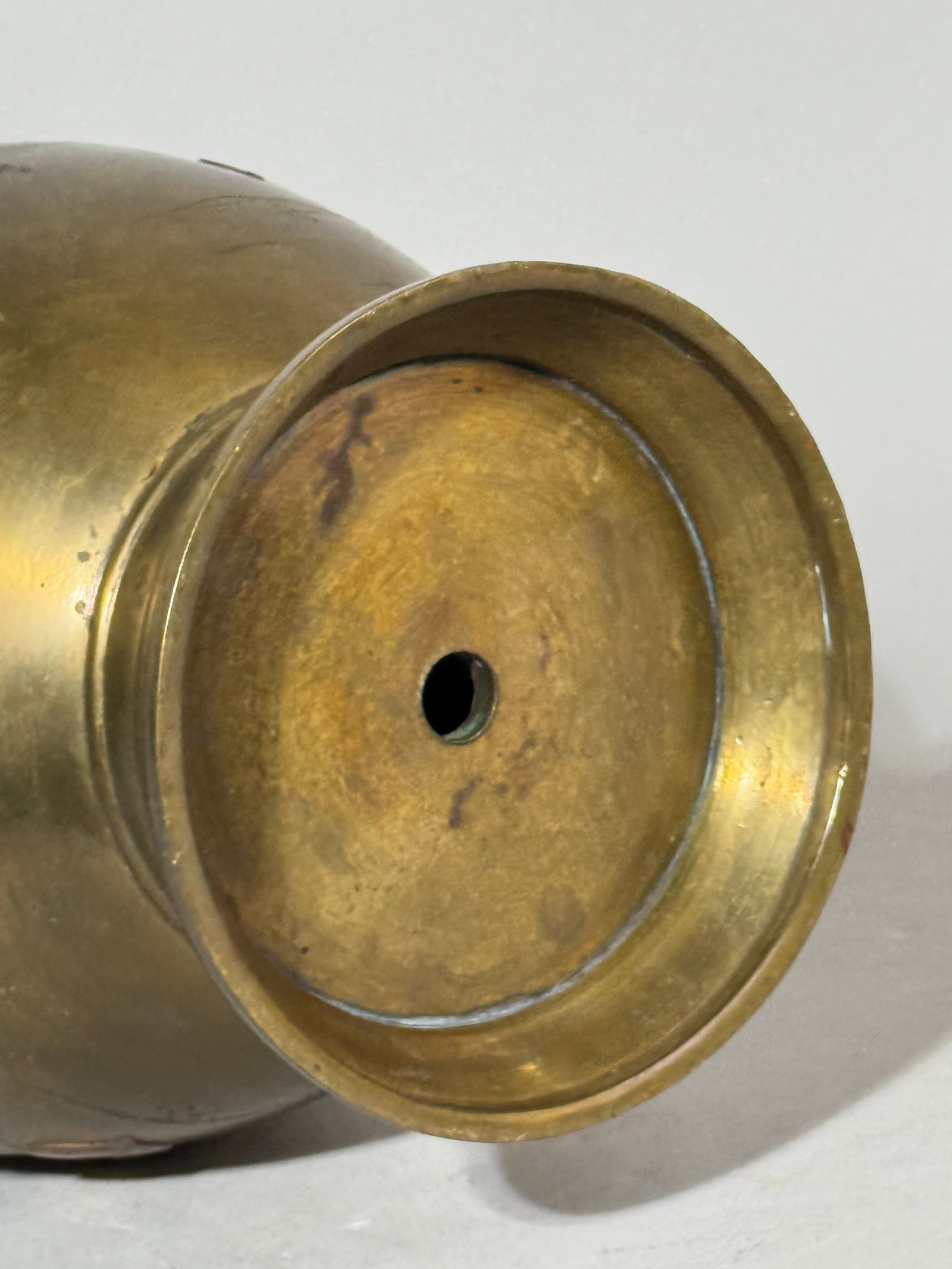 A JAPANESE MIXED METAL VASE WITH FLORAL BIRD - 10