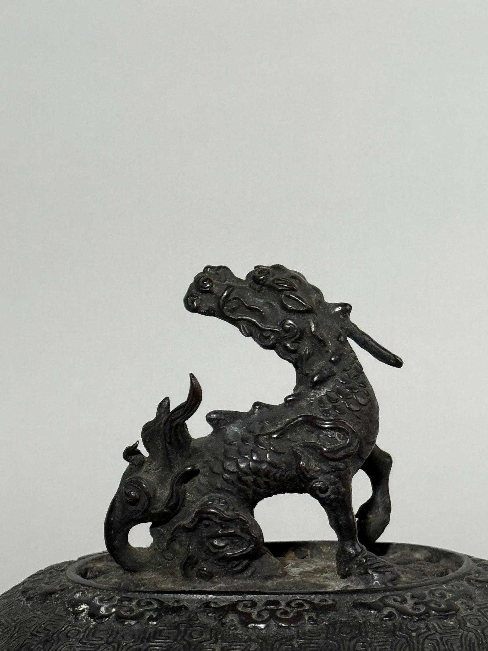 JAPANESE MEIJI BRONZE CENSER WITH KIRIN FINIAL - 9