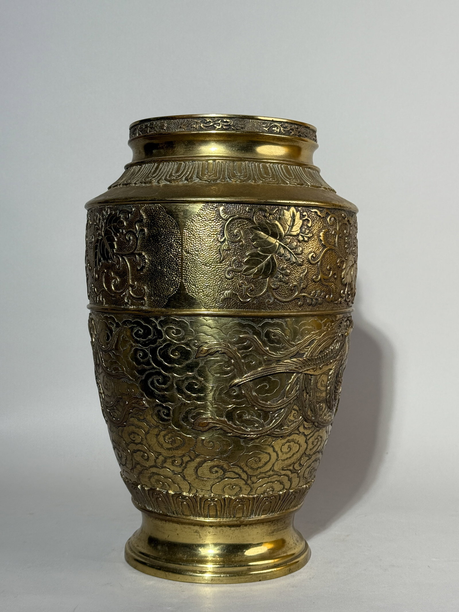 JAPANESE MEIJI BRONZE VASE WITH PHOENIX MOTIF - 6