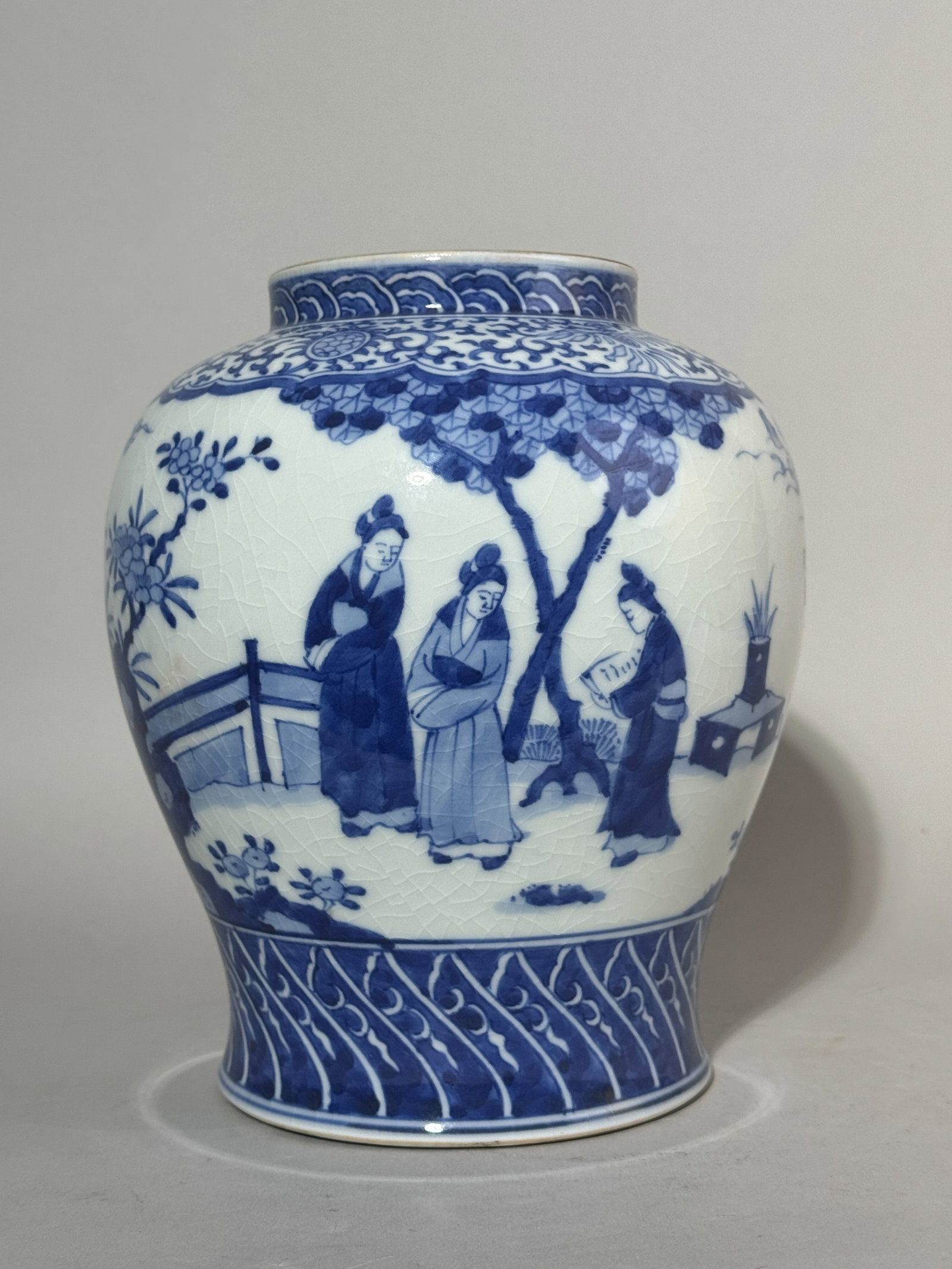 CHINESE BLUE AND WHITE PORCELAIN JAR WITH FIGURINES (1 of 11)