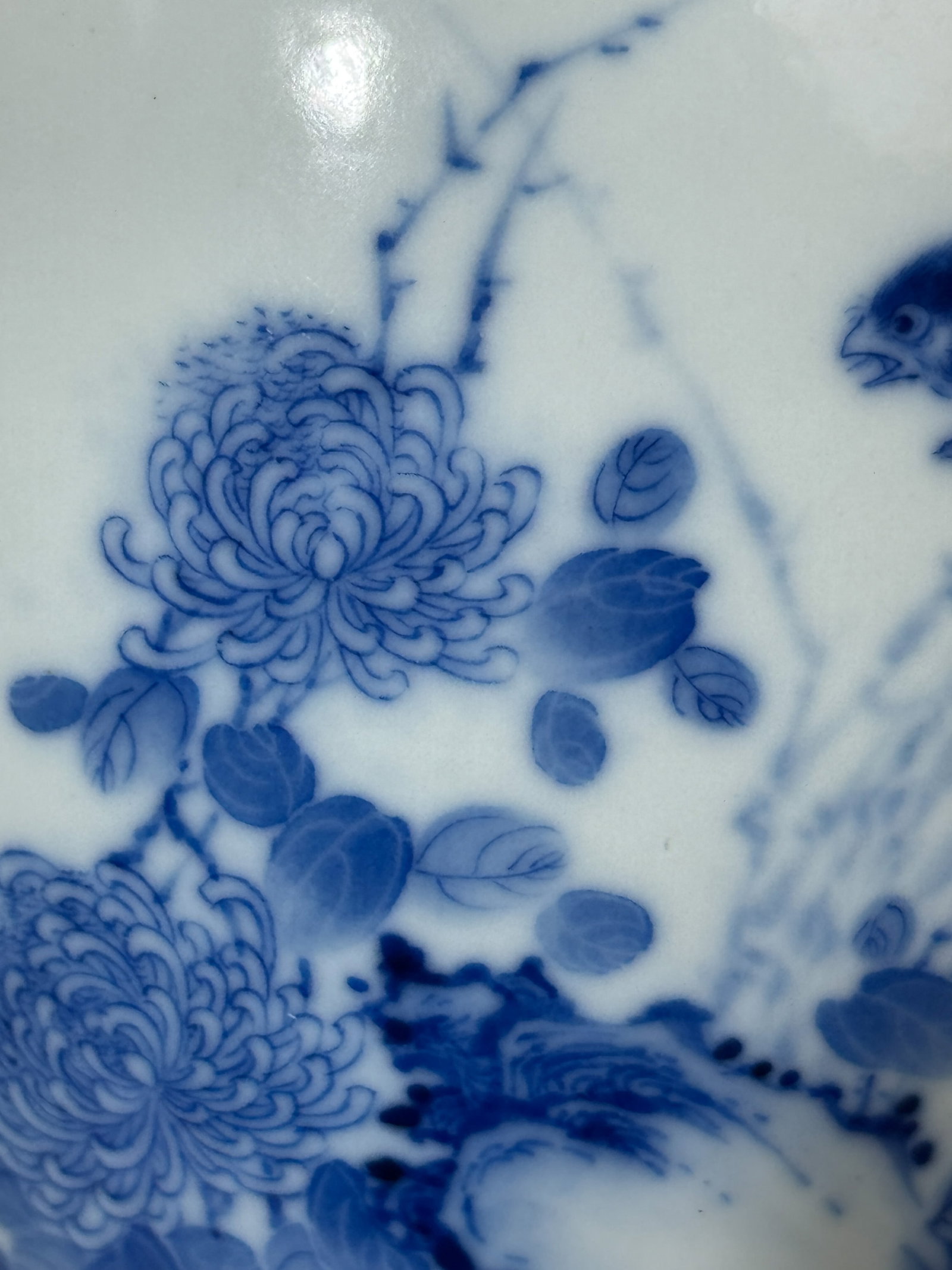CHINESE BLUE AND WHITE PORCELAIN VASE WITH BIRD - 5