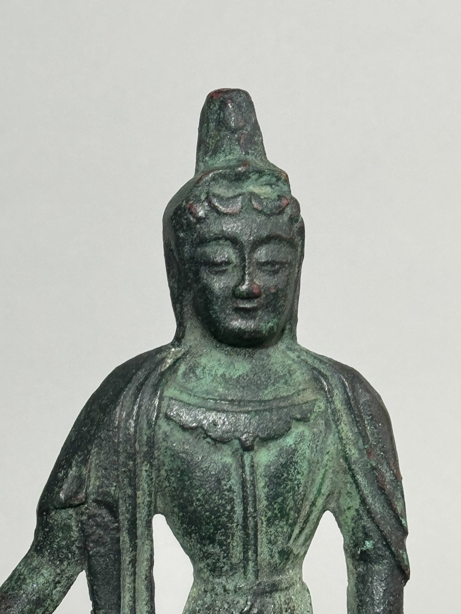 JAPANESE BRONZE SEATED KUANYIN - 2