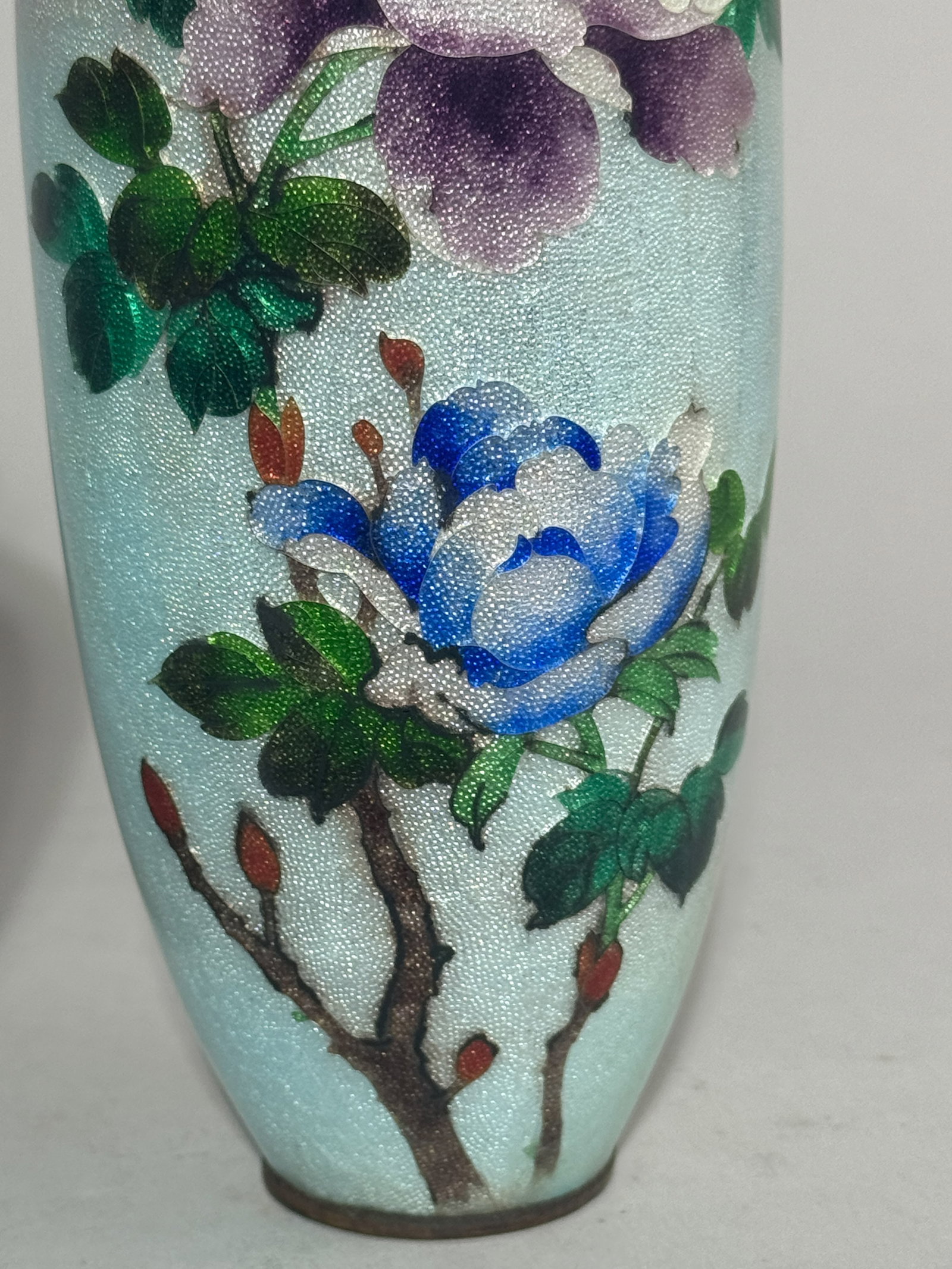 PAIR OF JAPANESE GINBARI CLOISONNE VASES - 5