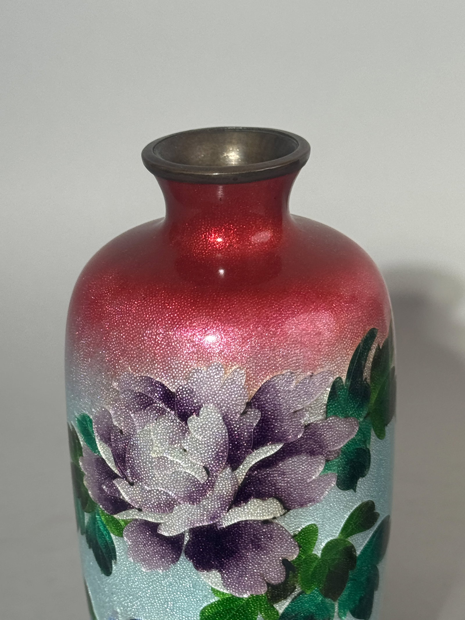 PAIR OF JAPANESE GINBARI CLOISONNE VASES - 6