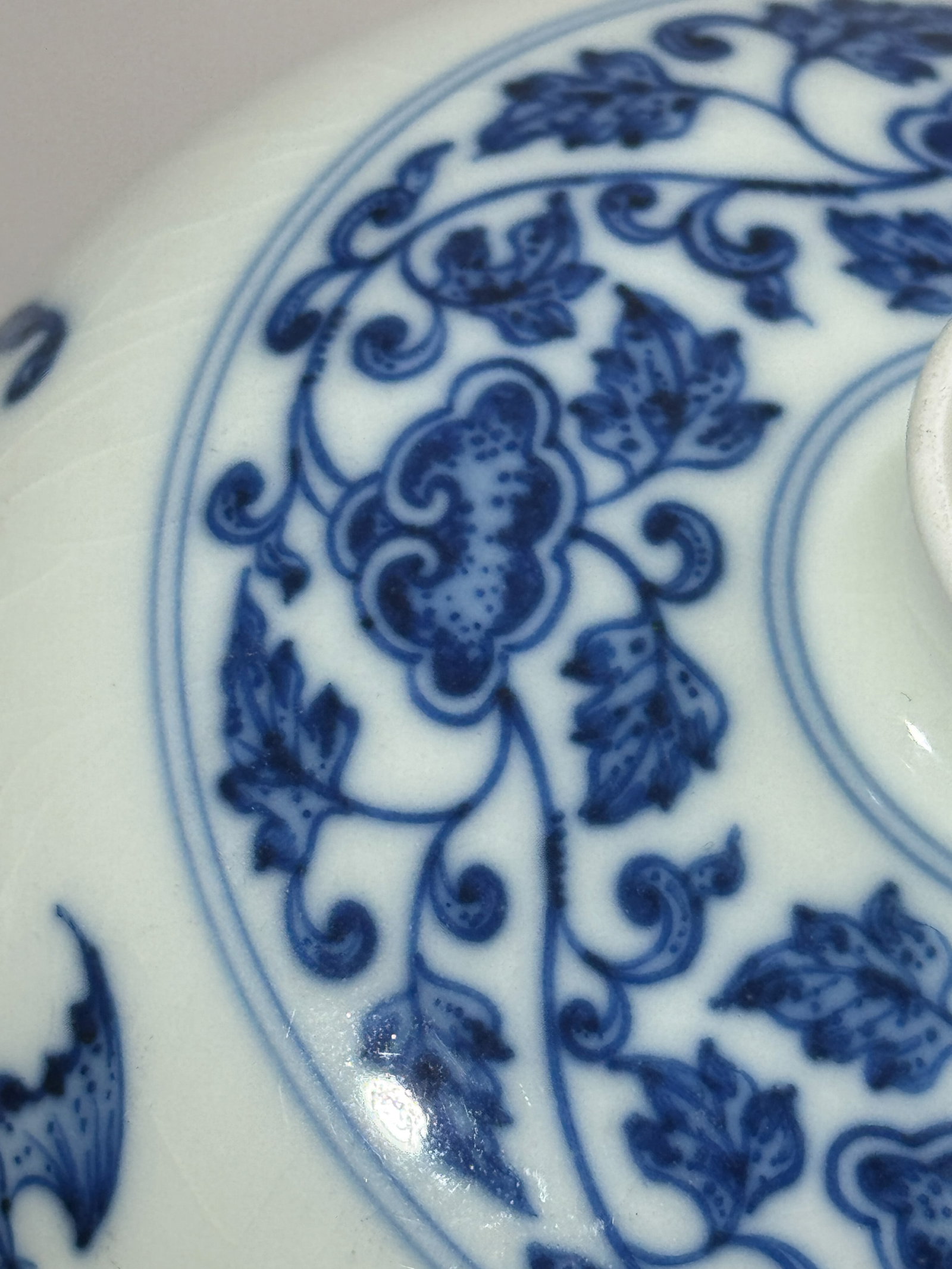 CHINESE BLUE AND WHITE PORCELAIN MEIPING - 4