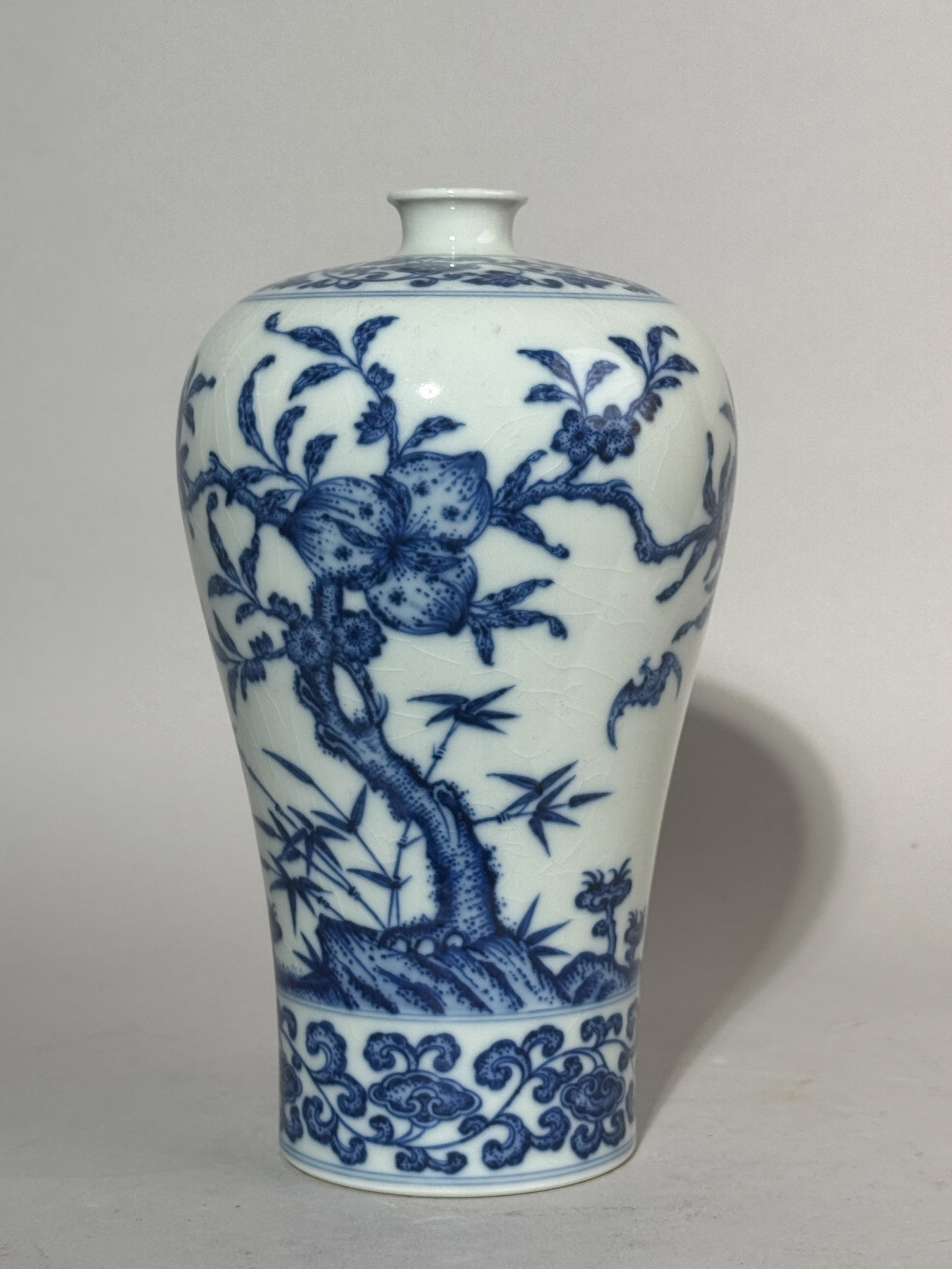 CHINESE BLUE AND WHITE PORCELAIN MEIPING - 5