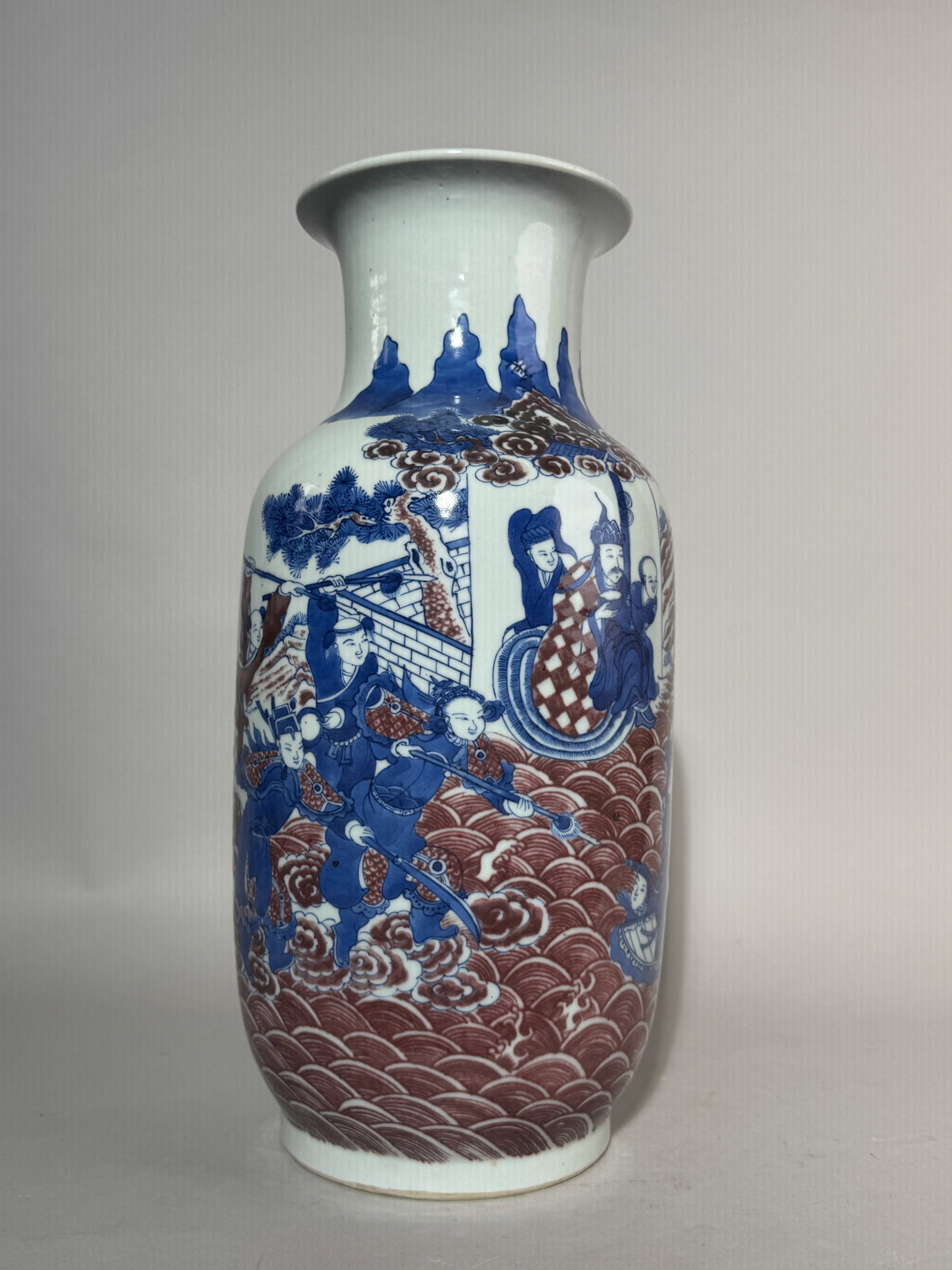 CHINESE UNDERGLAZE COPPER-RED PORCELAIN VASE WITH IMMORTALS - 10