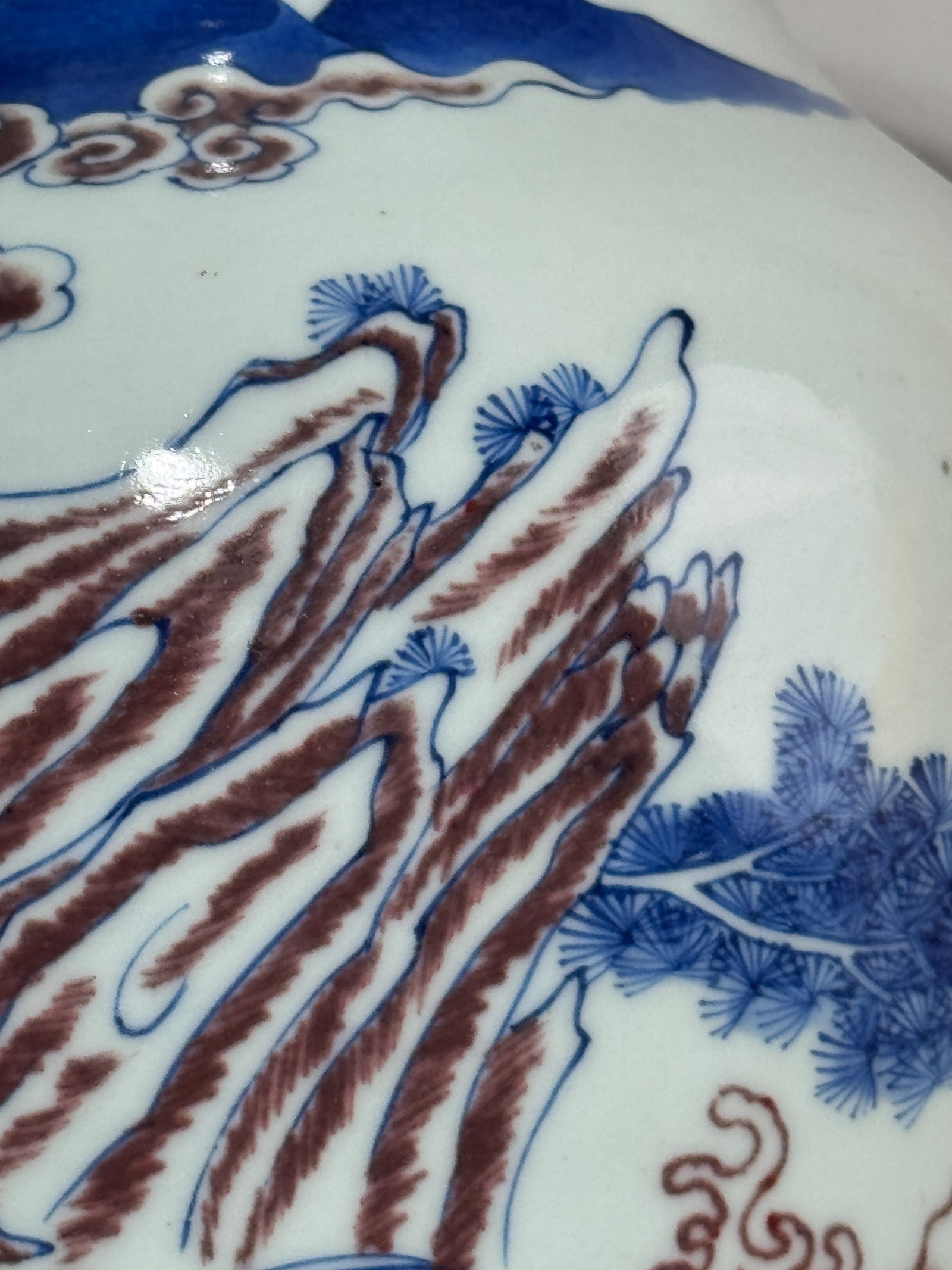 CHINESE UNDERGLAZE COPPER-RED PORCELAIN VASE WITH IMMORTALS - 3