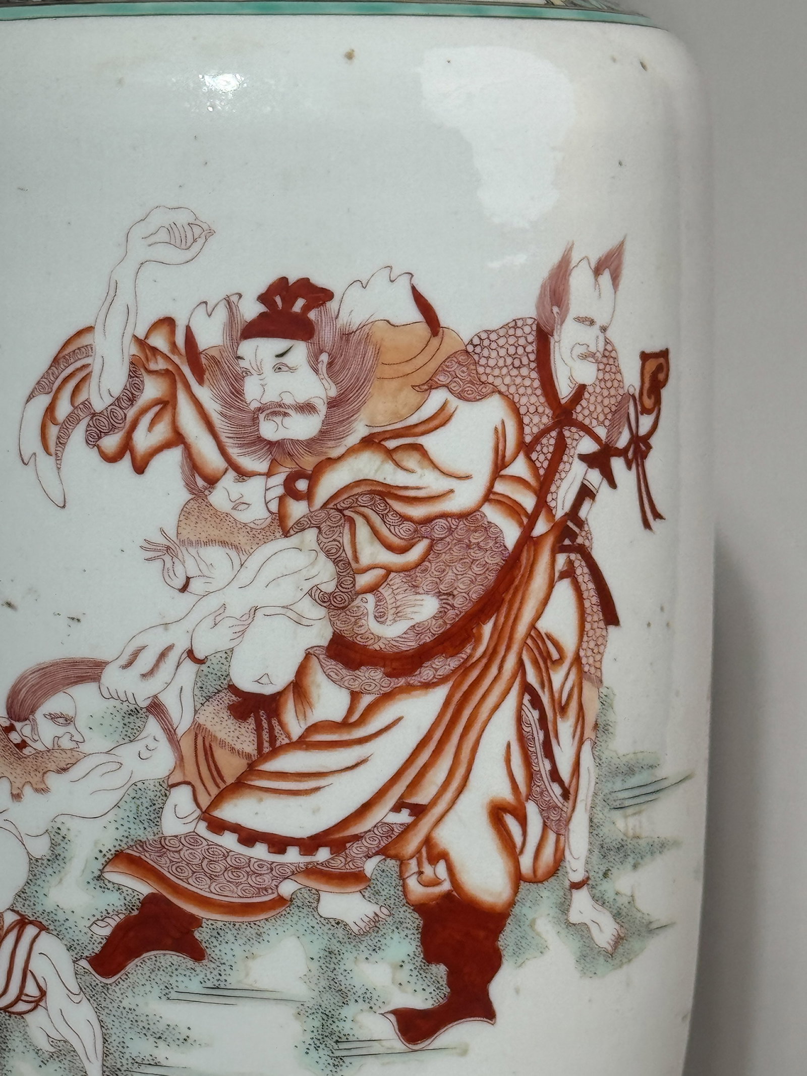 CHINESE ROULEAU PORCELAIN VASE WITH IRON-RED DECORATED IMMORTAL - 2