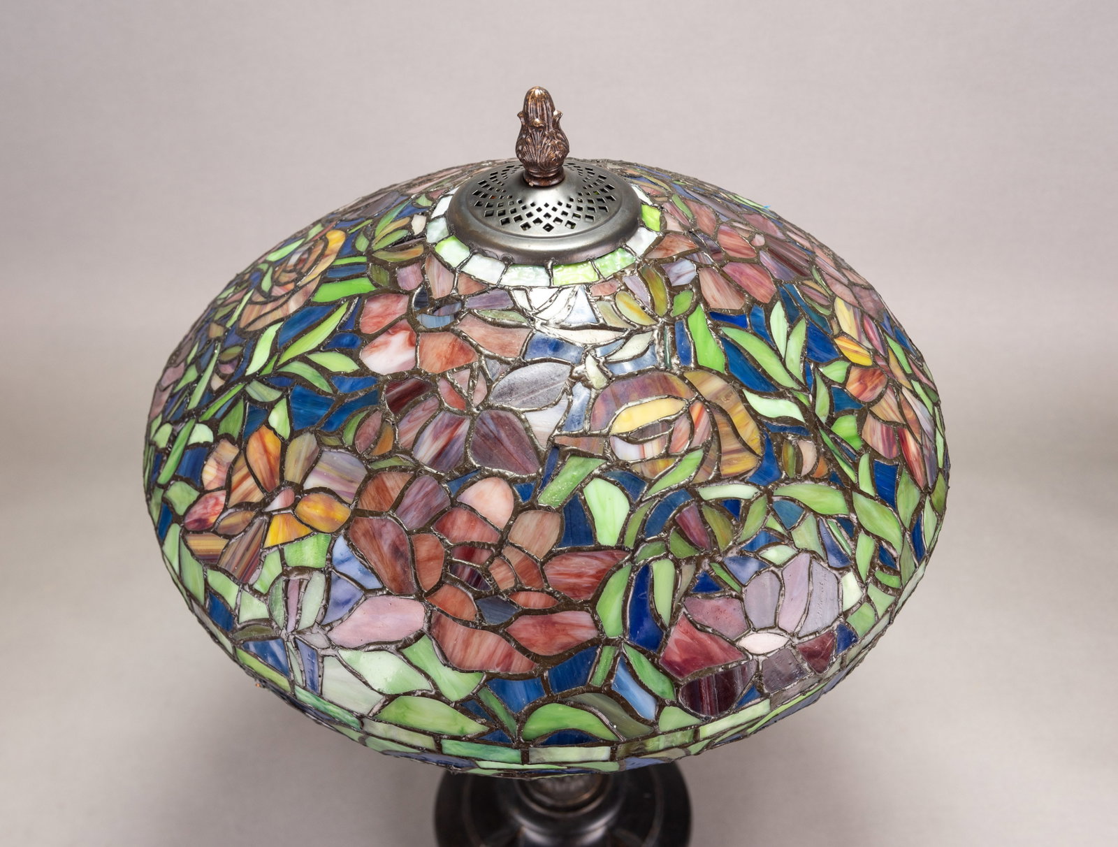 Art Nouveau Tiffany Style Lamp - 5