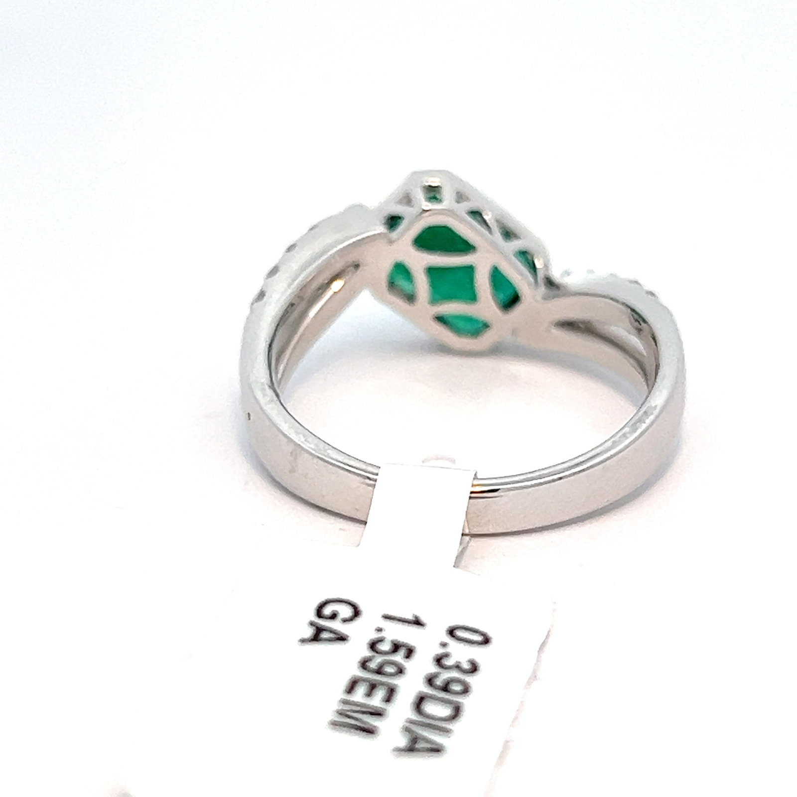 Platinum, Emerald and Diamond Ring with GGA Report - 4